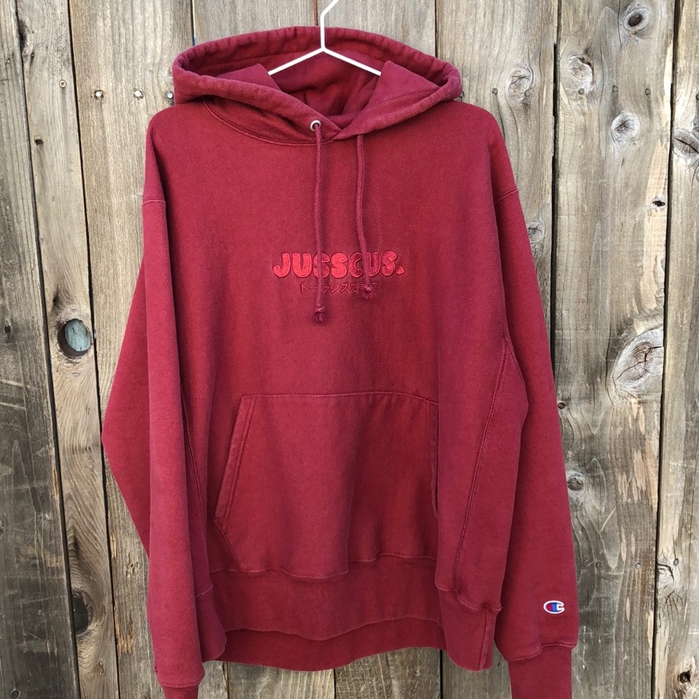 Champion Hoodie , Jusscus.